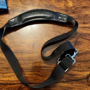 Targus briefcase strap